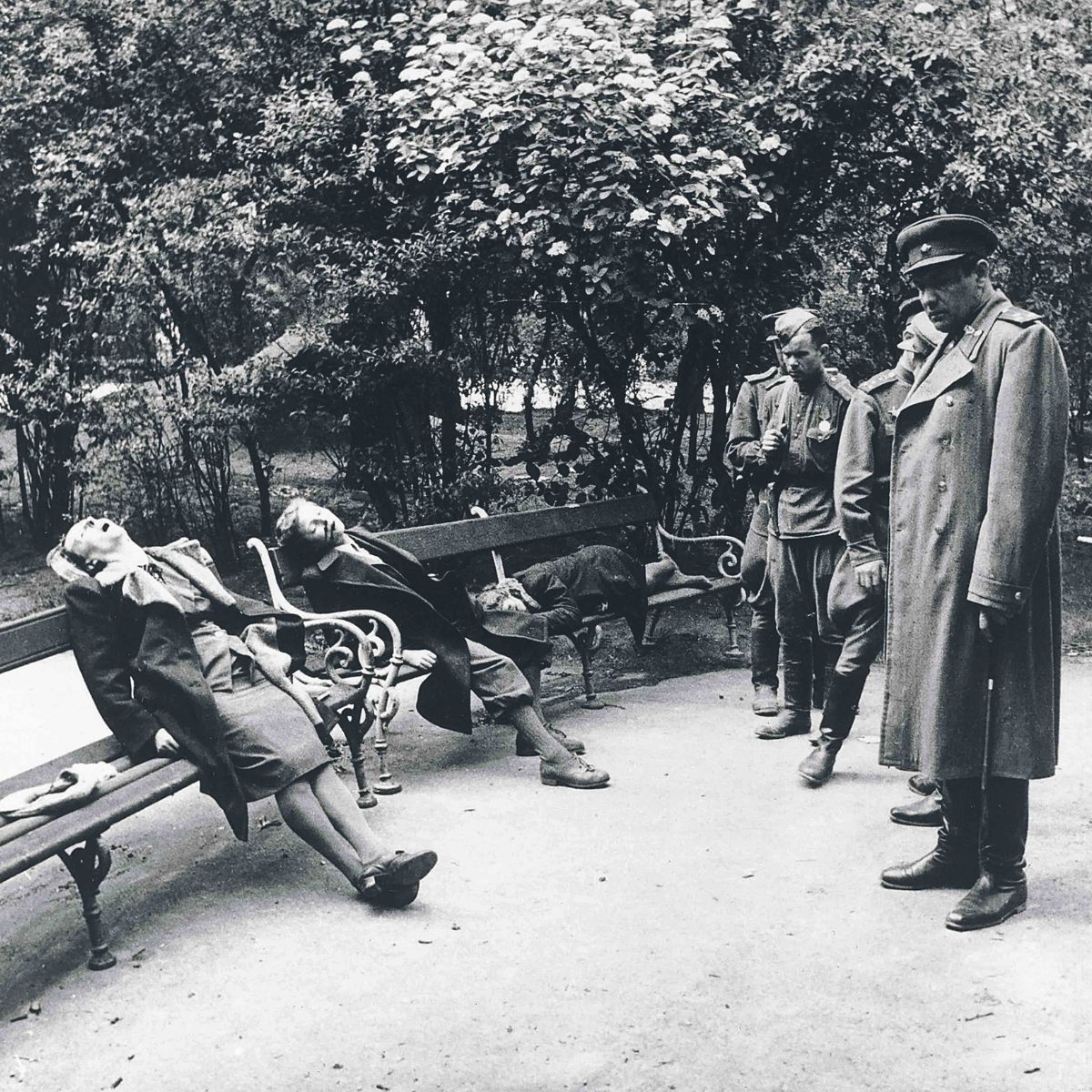 Epidemia de suicidios: decenas de miles de alemanes se quitaron la vida al terminar la guerra